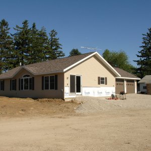 Custom in Cresco, exterior construction