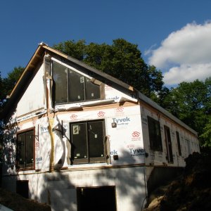 Loft in Hampton, exterior construction