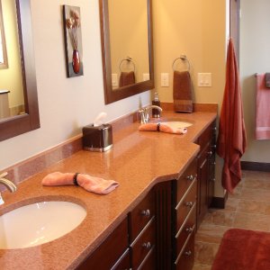 Riverwood in Detroit Lakes, bathroom