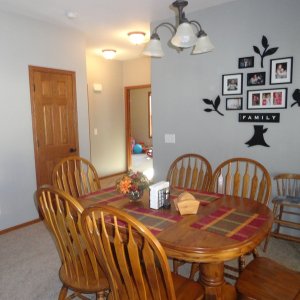 Cambridge in Evansdale, dining room