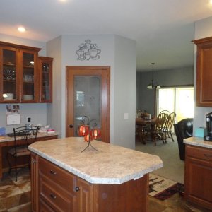 Cambridge in Evansdale, kitchen pantry